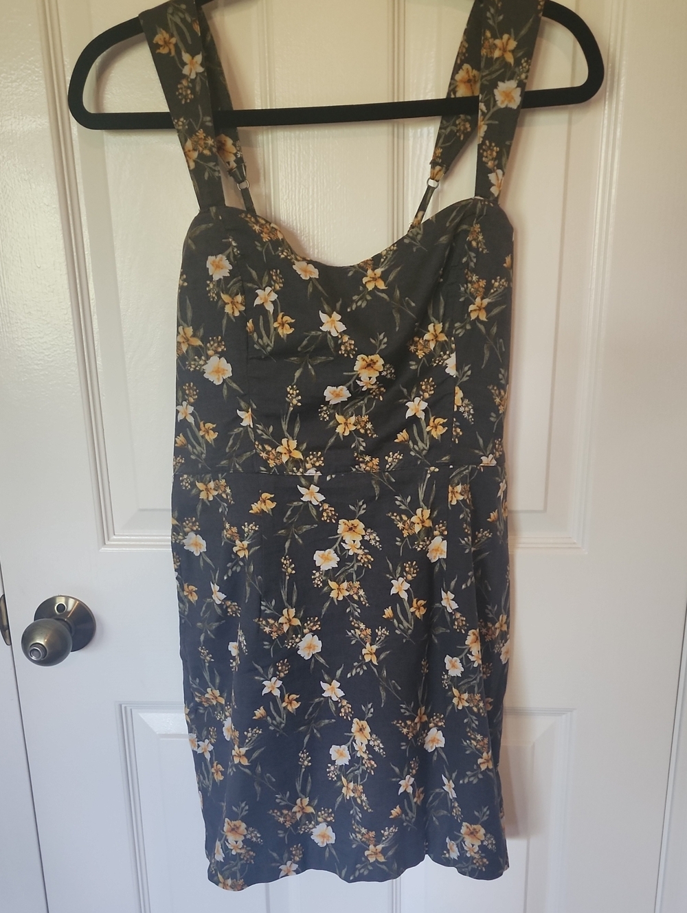 Abercrombie & Fitch Black Floral Mini Dress with Yellow Accents Size Small